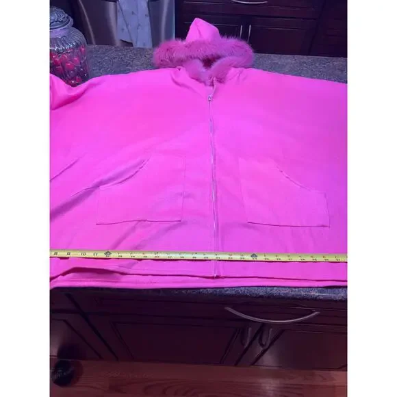 Hot Pink Zip Up Jacket Faux Fur Trim on Hood Size 2XL Runs Big - Picture 4 of 11